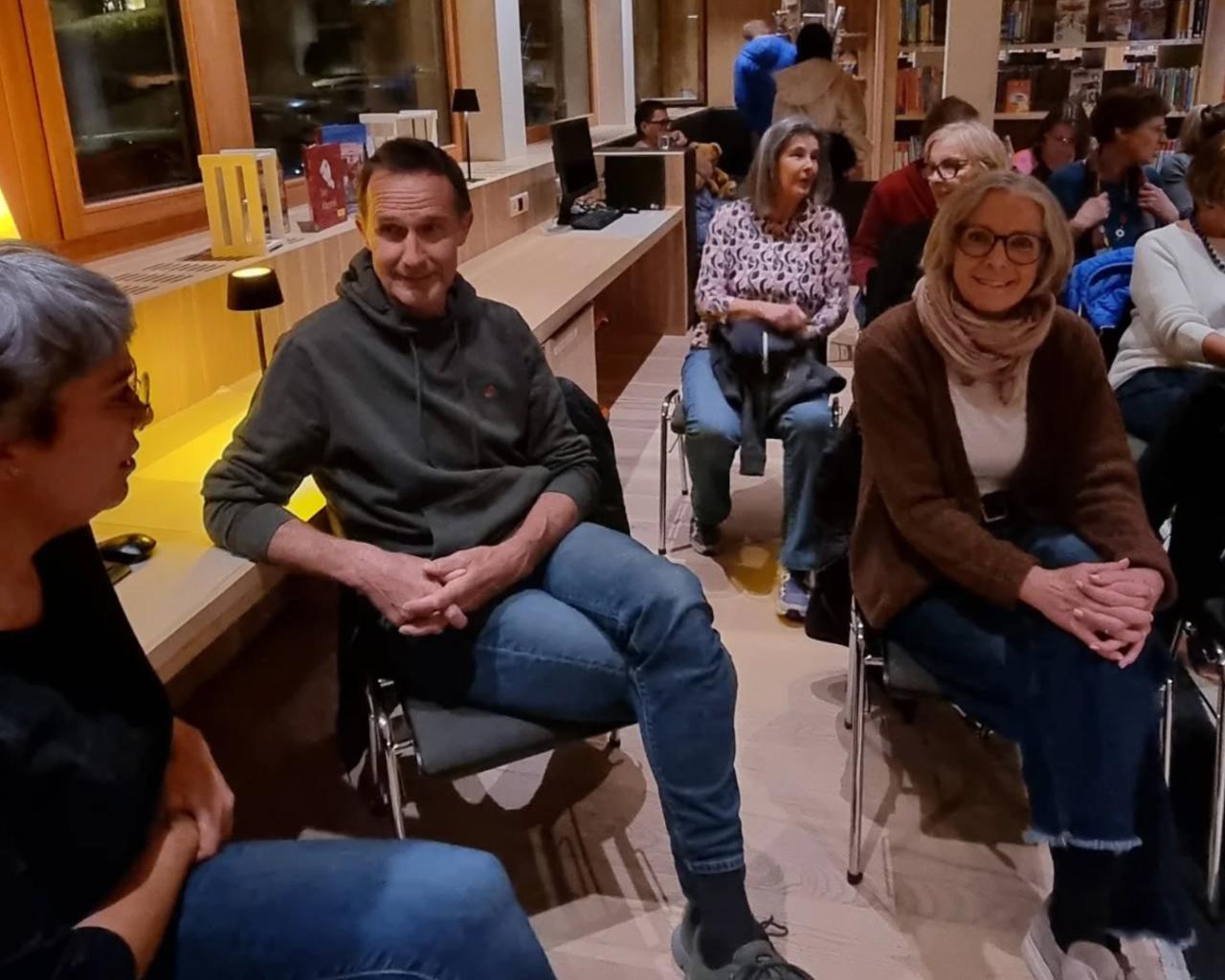 Krimi- und Gruselnacht mit Autor Christian Kössler in der Bücherei Brixlegg